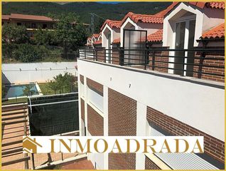 Duplex  Río tiétar. Inmoadrada vende piso céntrico con  piscina, terraza y garaje