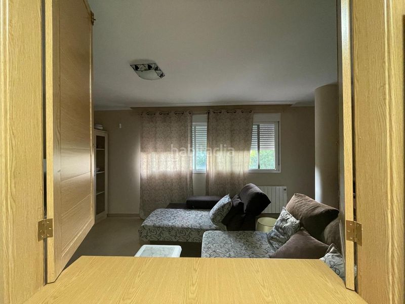 Foto d92c7a73-d3cd-4413-b575-5ea470adeb78. Duplex con piscina in Piedralaves