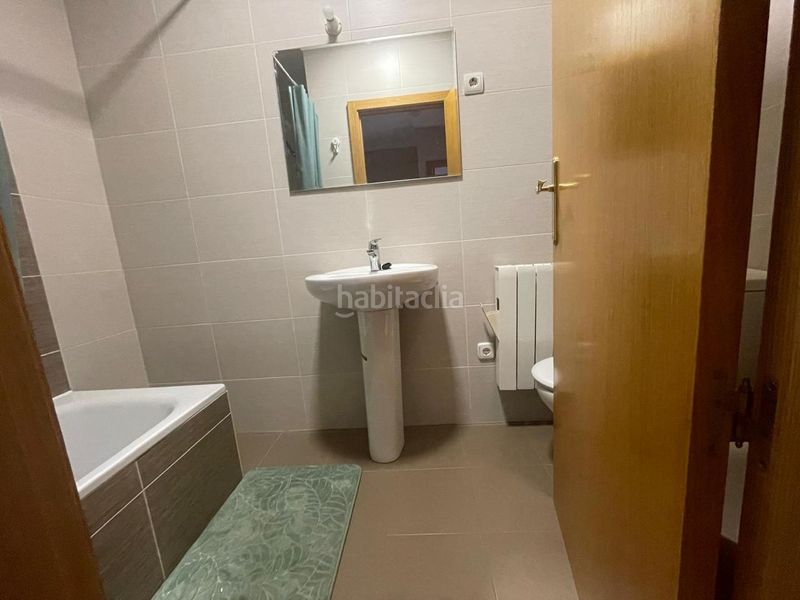 Foto f48be7d2-e3ec-43c2-9349-222904348f5c. Duplex con piscina in Piedralaves