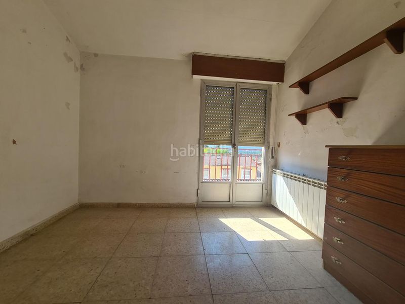 Foto a59f4848-e2fe-4691-b313-50eda8d8dac7. Casa adossada a Adrada (La)