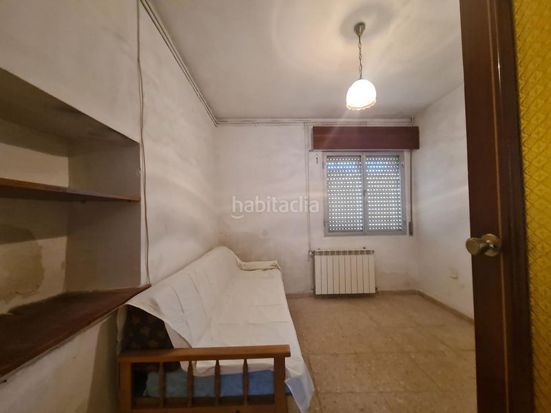 Foto a8b150d2-7e61-41b3-88ae-29ad6c90e971. Casa adossada a Adrada (La)