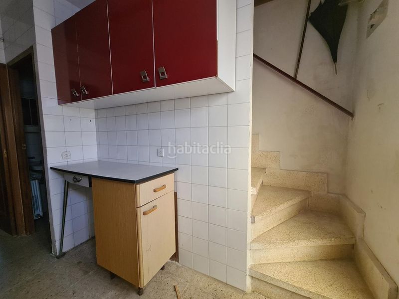 Foto b47e5c2a-85db-43c7-9539-cf1e1f26d8a4. Casa adossada a Adrada (La)