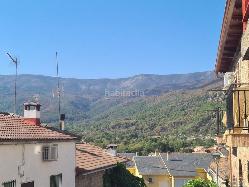 Foto cbbee673-f0c9-4803-9831-6fa82f436684. Casa adossada a Adrada (La)