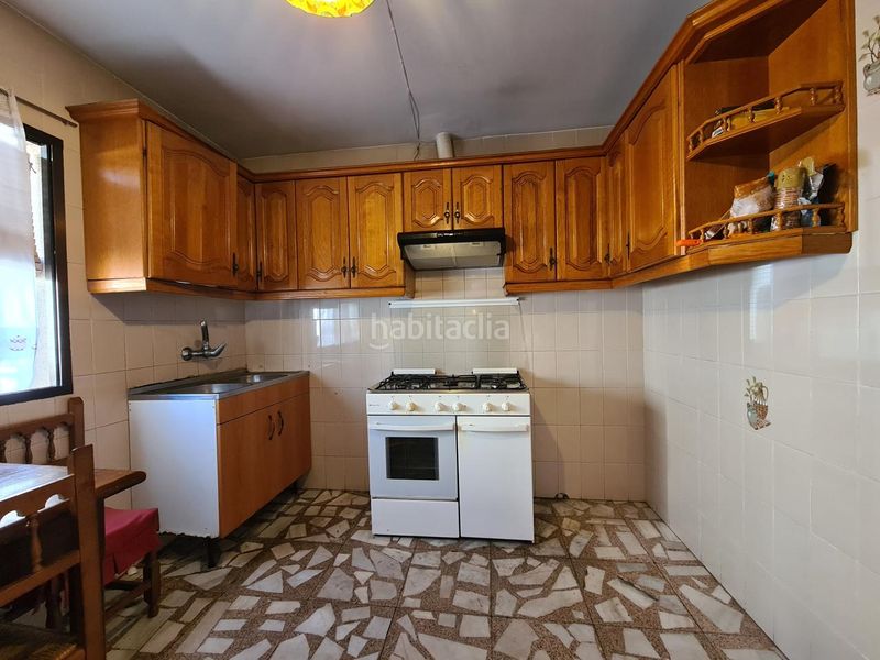 Foto beb5fc26-5bb9-410a-a2e5-f5b960fdaef4. Maison avec chauffage dans Adrada (La)