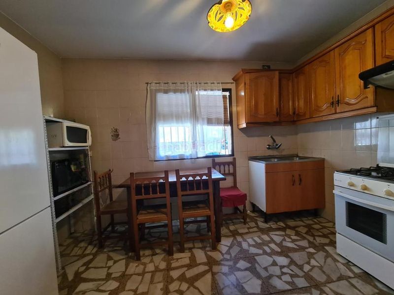Foto cbdc8543-5297-4f81-9771-12a75a4033fa. Maison avec chauffage dans Adrada (La)
