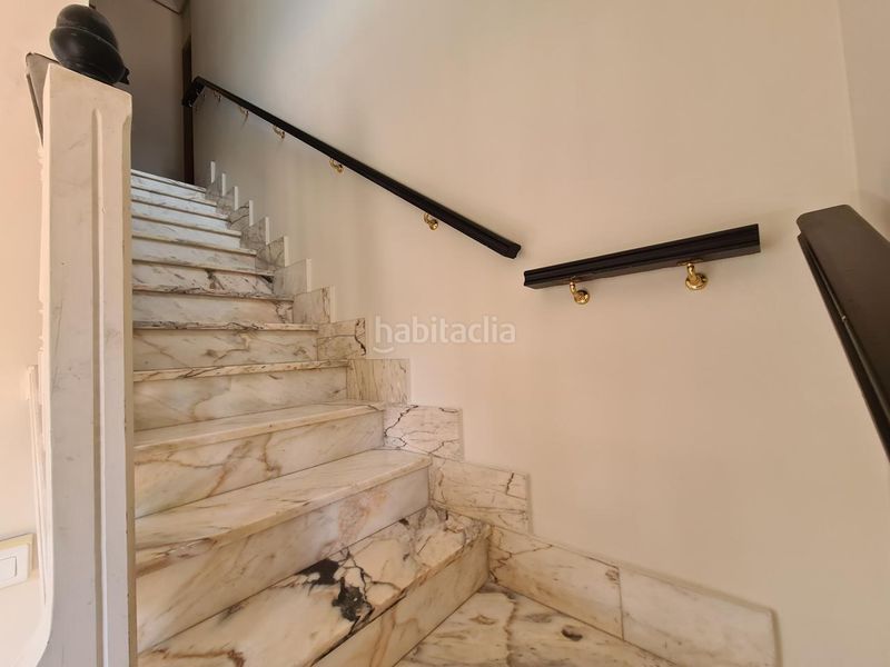 Foto 0514a2e5-7a7a-4943-ac0b-bc1c57d0e3e7. Casa aparellada amb calefacció a Adrada (La)