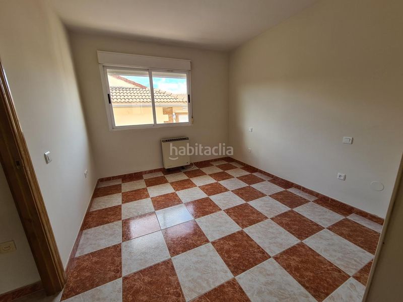 Foto 7efe6dbf-ca4d-44ad-b523-94f2423e4e77. Casa aparellada amb calefacció a Adrada (La)
