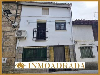 Reihenhaus  Calle larga. Casa adosada en calle larga