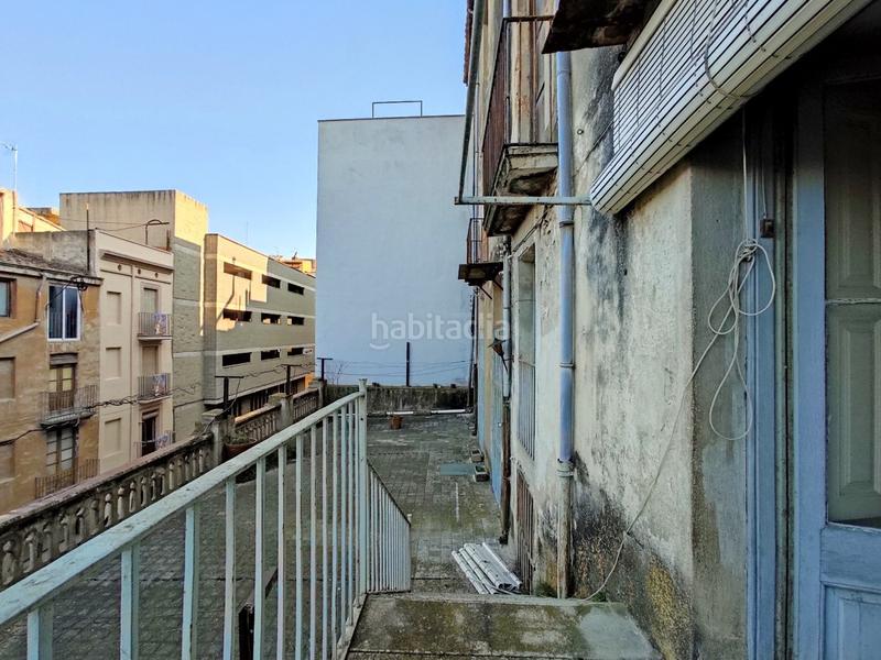 Foto 2cd1aae1-d0b6-4d94-a551-26d07e6e14e9. Edificio in Valls