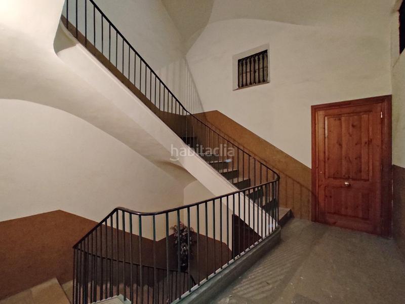 Foto 3d33ad40-5762-422b-9187-5dc771481a77. Edificio in Valls