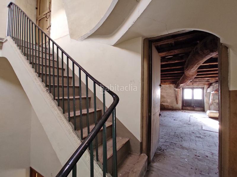 Foto 6473fdb6-86aa-4ff6-927e-dd7269202c49. Edificio in Valls