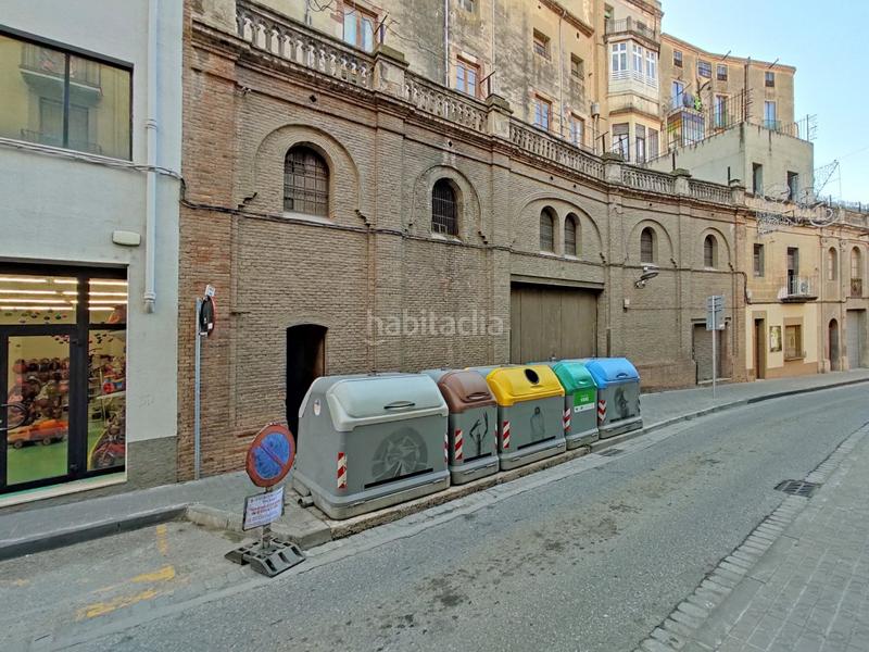 Foto 71cee5c0-7c11-4e73-af91-1b3f37e3f560. Edificio in Valls