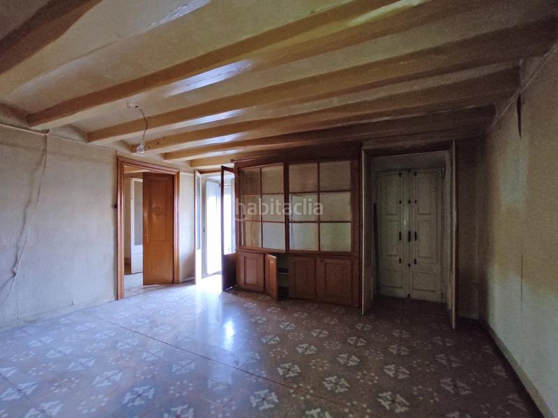 Foto a47f6ff7-4c1c-4955-be55-e89d59103f7e. Edificio in Valls