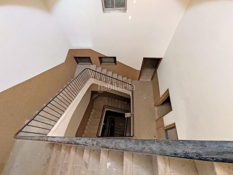 Foto a9a18510-6a36-47c4-bee1-9f06c58747f5. Edificio in Valls