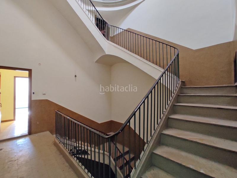 Foto c28ecba7-1ead-4b96-ba57-82422682c5ed. Edificio in Valls