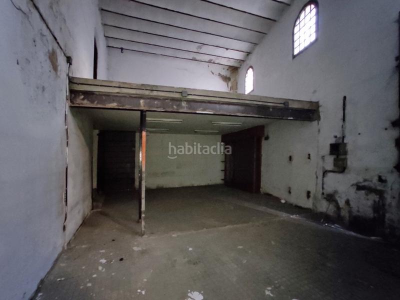 Foto dbb18902-b1ed-4596-b2a4-bed79ab84efc. Edificio in Valls