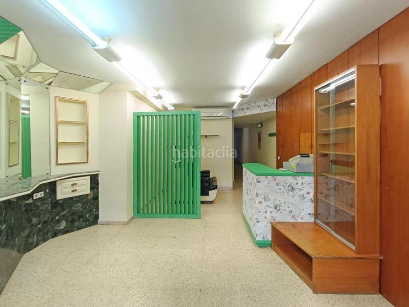 Foto 1c4266f0-5ac4-4b7e-8d08-2ddbaadedd90. Location local commercial dans Eixample Tarragona