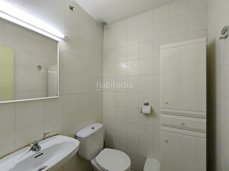 Foto 244bb3ca-6d07-4dea-b39e-2f3867f580bf. Alquiler local comercial excelente local comercial en bloc tarragonés, Sant Pere i Sant Pau en Tarragona