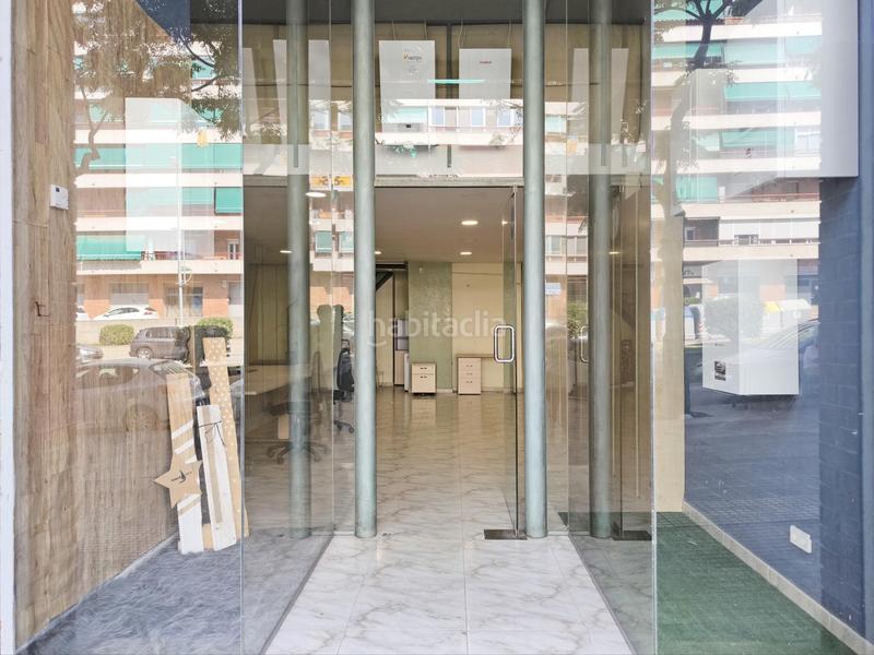 Foto cadaf312-430e-44df-b362-347f209a99e6. Alquiler local comercial excelente local comercial en bloc tarragonés, Sant Pere i Sant Pau en Tarragona