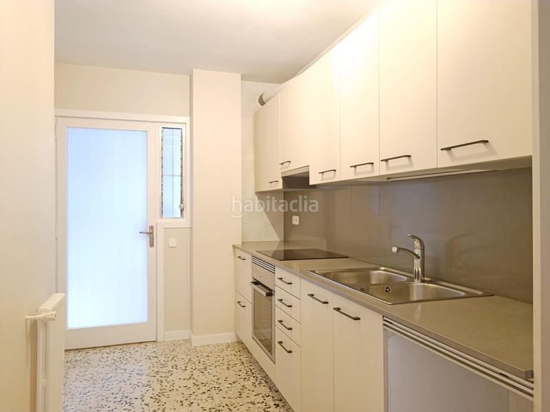 Foto f8a5cce8-f030-4e68-a2b1-61e4b2a9223e. Pis amb aparcament a Nou Eixample Nord Tarragona