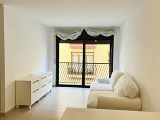 Appartamento  Calle joaquim santasusagna. Piso de 2 habitaciones con balcón y opción de parking en reus ce