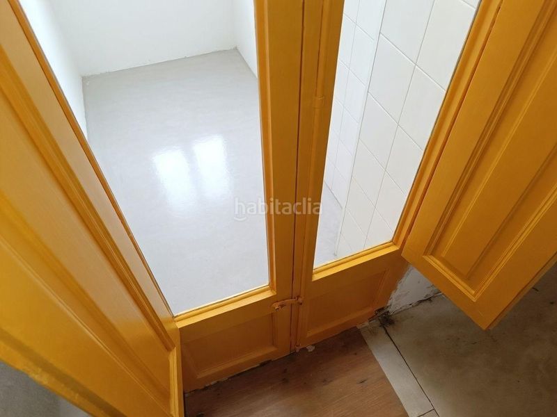 Foto 80018441-7aba-4bd5-b01e-52f91d88e472. Local comercial a Part Alta Tarragona