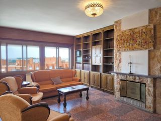 Affitto Appartamento  Ritort i faus. Exclusiva vivienda en esquina de av marques de montoliu pleno ce