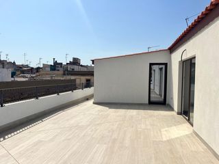 Attique à Nou Eixample Sud. Ático de 2 dormitorios con espectacular terraza