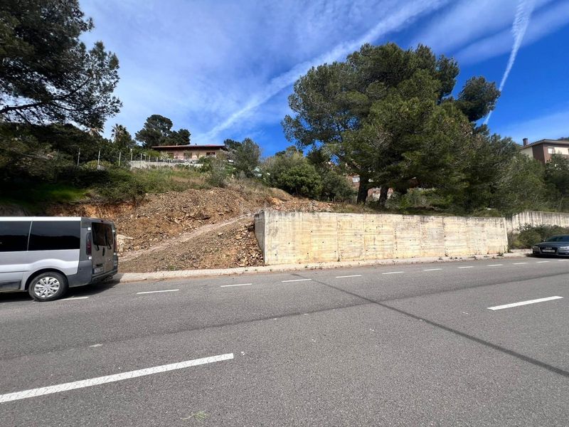 Foto 5cdb7d6d-3864-4227-a50f-9f0c284fb39c. Terreny residencial a Almoster