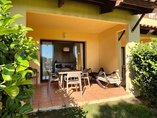 Piccolo appartamento in Poble. Montroig del camp, invertir en bonmont y disfrutar del paisaje m