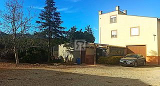 Mas  N/a. Casa de campo con garaje, almacenes y 6ha de terreno  – alcover