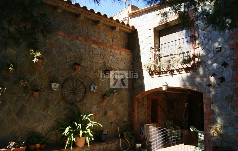 Foto 3f1b6edb-9c21-4cd0-bda4-31ed7a752df8. Bauernhof in partida joan mas 45 in Albiol (L´)