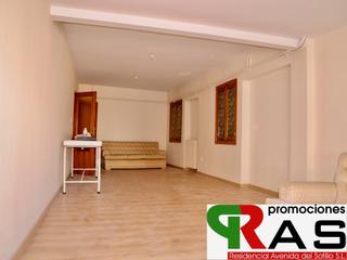 Local commercial  Travesía príncipe don juan. Venta local/oficina en en centro