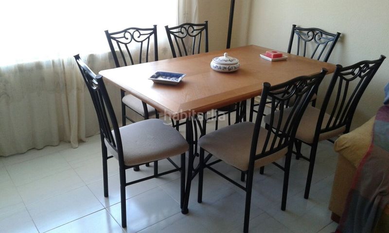 Foto b1b7d58a-3c21-44fe-b263-ac0c2404c9d6. Pis a calle independencia 4 a Solosancho