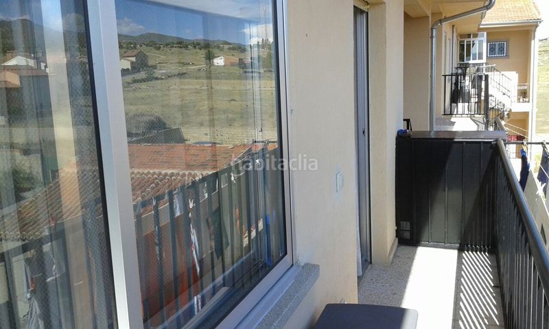 Foto d0ab371d-c4b2-474d-a000-2236ff0e80e0. Pis a calle independencia 4 a Solosancho