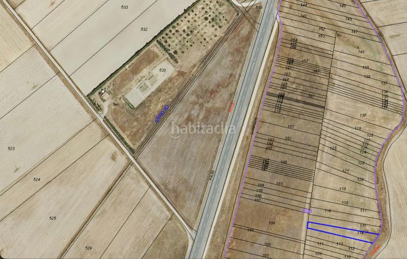 Foto 4aed663a-8eca-4bd4-b707-2180c49aa23b. Finca rústica a n-502 20 a Solosancho