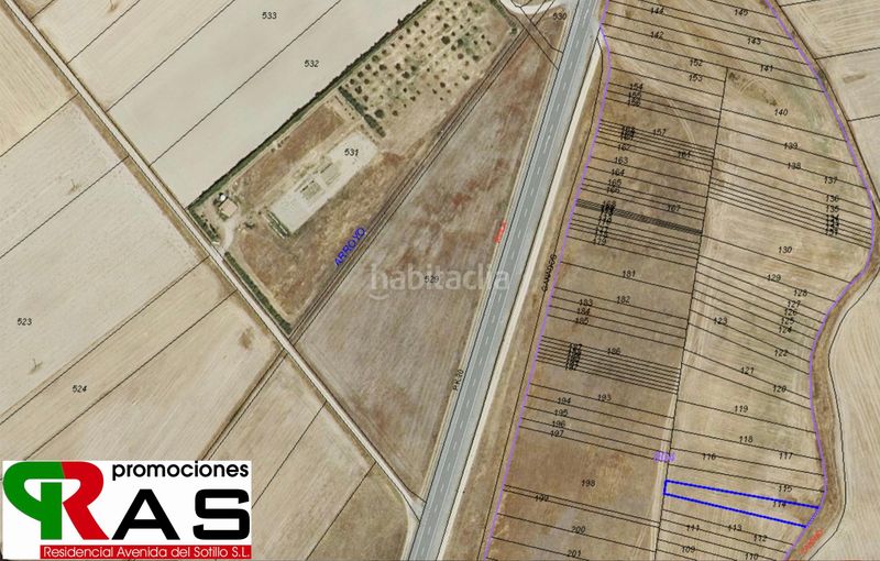 Foto da63bdd0-2478-4a29-b3ad-5dffd4a20d94. Finca rústica a n-502 20 a Solosancho