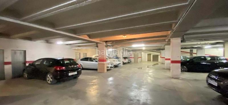 Foto 467107ce-1d58-4949-8568-96d06770ce2a. Parking coche en Moncada