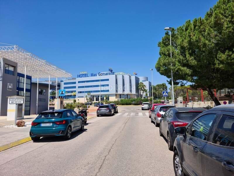 Foto c826a597-0cc9-4b5c-9529-f664bda3c216. Parking voiture dans Parc Tecnològic Paterna