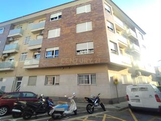 Aparcament cotxe a Real de Gandía