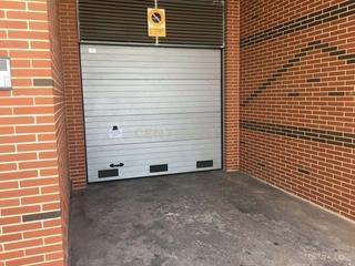 Autoparkplatz in Ador