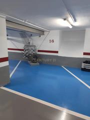 Aparcament cotxe a Russafa