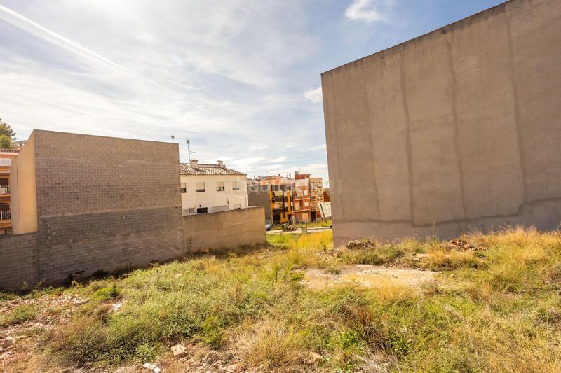 Foto 135bcb43-335d-4207-83aa-4826b5da6eb6. Terreno residencial en Almenara