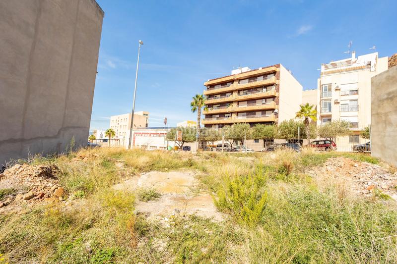 Foto 882546a7-2316-4399-8cd0-fc3f2b6166f0. Terreno residencial en Almenara