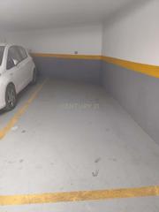 Parking coche en El Pla del Remei