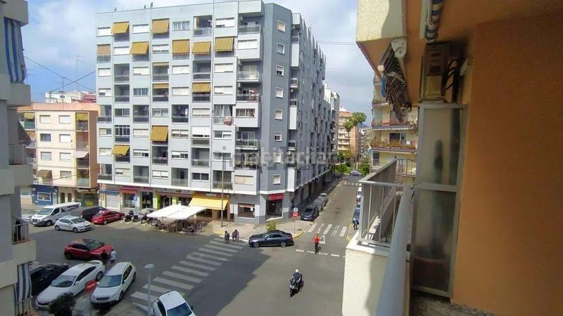 Foto 2dc27bde-c729-4d3f-895d-05e70decab1e. Pis a Corea Gandia
