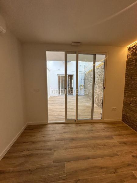 Foto a159f1a3-f147-4c91-b813-0008a2e5eb87. Affitto appartamento in carrer de calixt iii in La Petxina Valencia