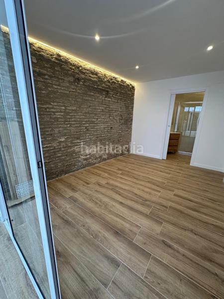 Foto b7fbaa3f-e5af-4064-a43c-7ba5b666d77a. Affitto appartamento in carrer de calixt iii in La Petxina Valencia