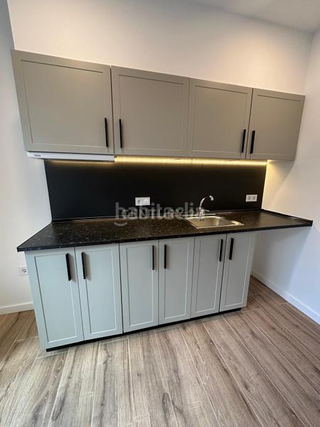 Foto 02cc7f74-4499-41b2-a568-f5e69314d5bd. Lloguer pis a carrer de calixt iii a La Petxina Valencia