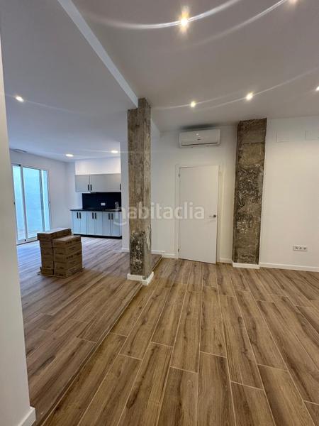 Foto 512f7f6f-0b0b-4e57-a33f-6de85e88811e. Lloguer pis a carrer de calixt iii a La Petxina Valencia